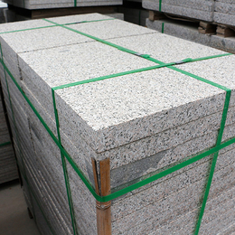 花崗巖火燒面板材訂購指南 華方石材加工廠的專業服務與工藝優勢